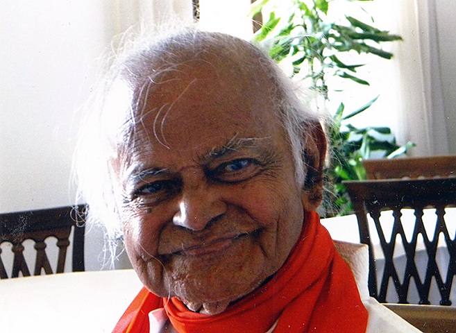 Padre Anthony Elenjimittam