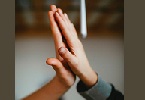 Oltre la realtà materiale e quella dell’egoismo INDICE