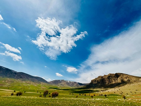 Fra cielo e terra